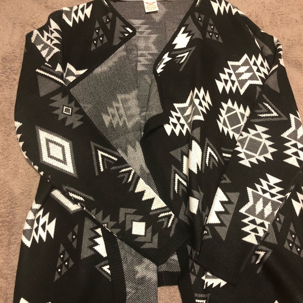 Black/White Aztec cardigan size M